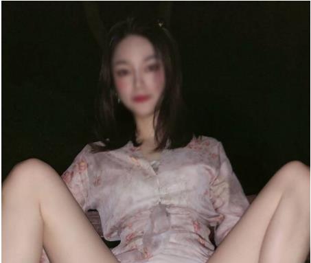 某推大长腿名器具女神（白白）