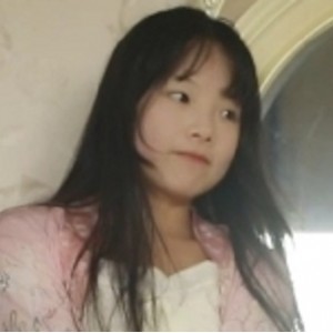 《梦丝灵唯》尺度jk制服和汉服