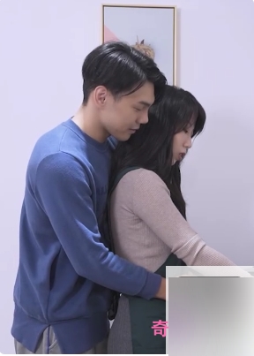 麻瓜豆豆混乱多人运动《團圓火鍋》姐妹與姐夫的三人混戰