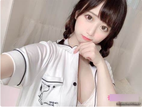 抖音网红《球球》可爱酱的精美资源