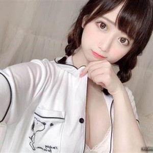 抖音网红《球球》可爱酱的精美资源