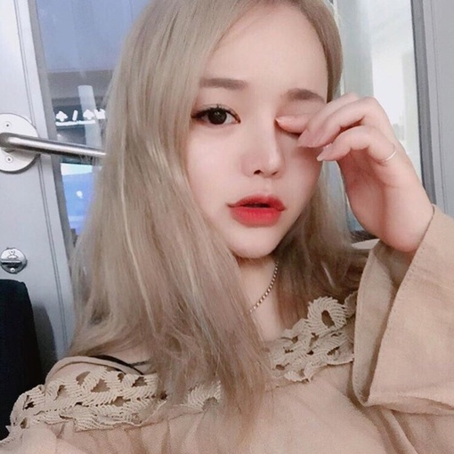 微博成熟女神极品尤物（Anlizhaomio）性感私拍作品