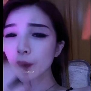 抖音网红女神（小蔡）与榜上大哥线下约会，小蔡化身磨人小妖精[25V723M]