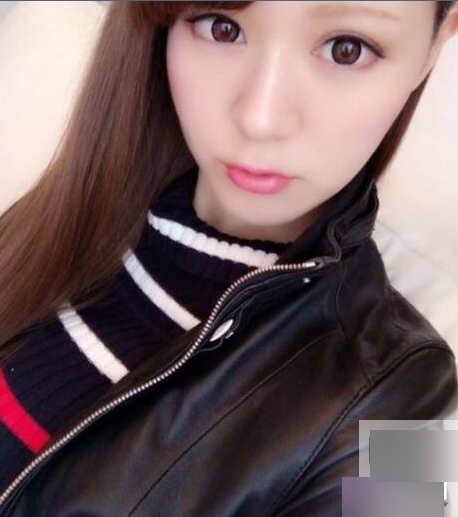 岛国人气甜妹（立花瑠莉）娇俏可爱，甜酷皮衣展示完美身材