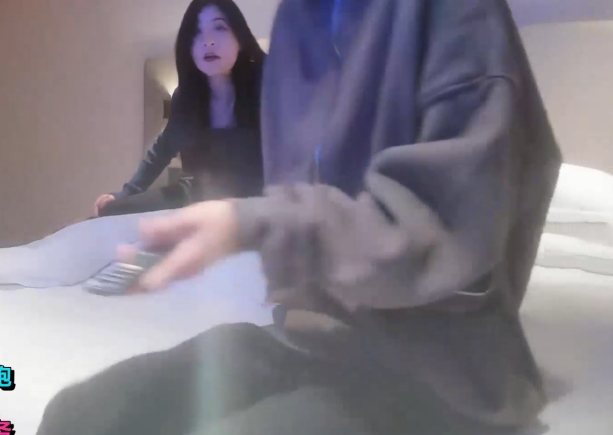 高颜值好身材的大佬床