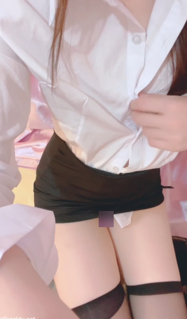 转载搬运：转载搬运服务耀灵：高亮灯私人定制：个性化定服装务牛仔裤老师：牛仔裤讲师强上：强化训练毒舌女上司：挑剔女上司2V+2G：双V双G技术百度盘：百度云资源