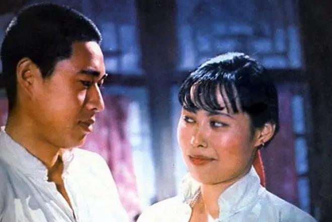 骆驼祥子：张丰毅主演的经典怀旧电影推荐