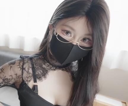 台北娜娜最新作品：Y荡家教1V-967M，完整版，58分钟