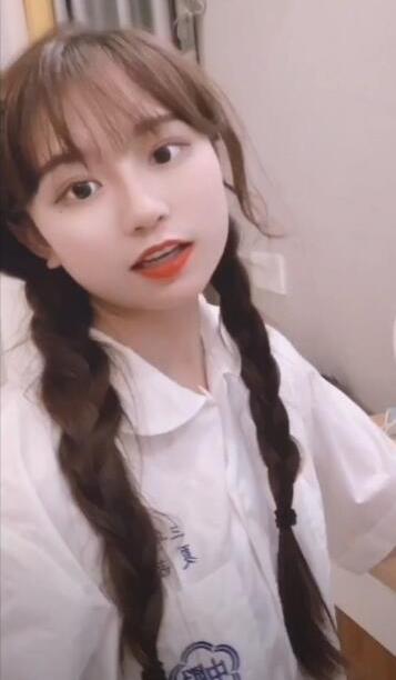 不见星空甜美合集1.8G视频资源