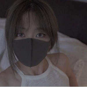 私信HongKongDoll玩偶姐姐，惊喜油光光小短片，视频150M，UP主资源