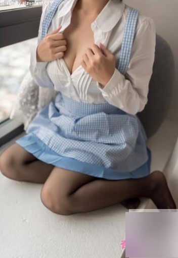 性感尤物软软酱M无修全真绝版合集