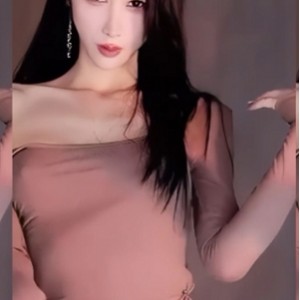 斗鱼小南南定制4v+1G百度盘骚视频