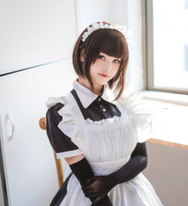 蜜汁猫裘精选视频合集：童颜巨兔的黑历史视图