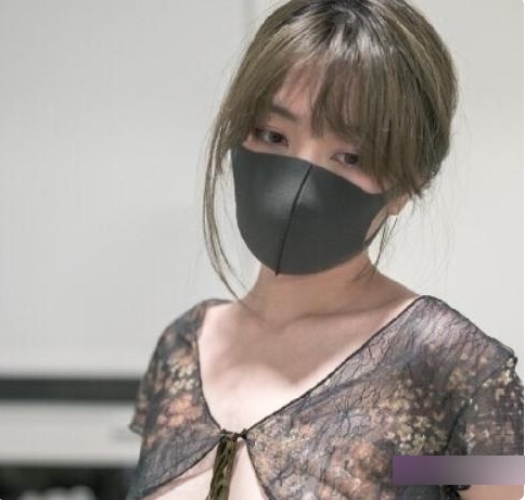 HongKongDoll玩偶姐姐的最新作品：互动练习手册