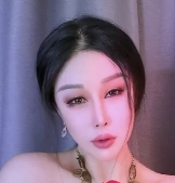 嫩模田冰冰全方位展示诱惑身姿