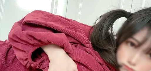 网红美少女人形玩具作品