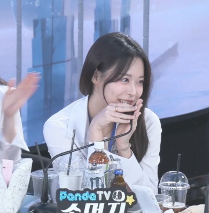 jinricp韩国女团超强直播VIP合集：超清超长视频43G大礼包