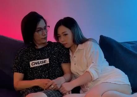 湾湾新时代：韵味十足嫂子与四眼小叔子自拍视频，时长33分钟，高清无圣光