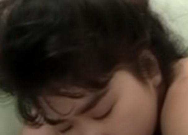 《昭和大罩杯美女铃川玲理：2V+1.8G日本片子，画质虽差手机问题求片资源》