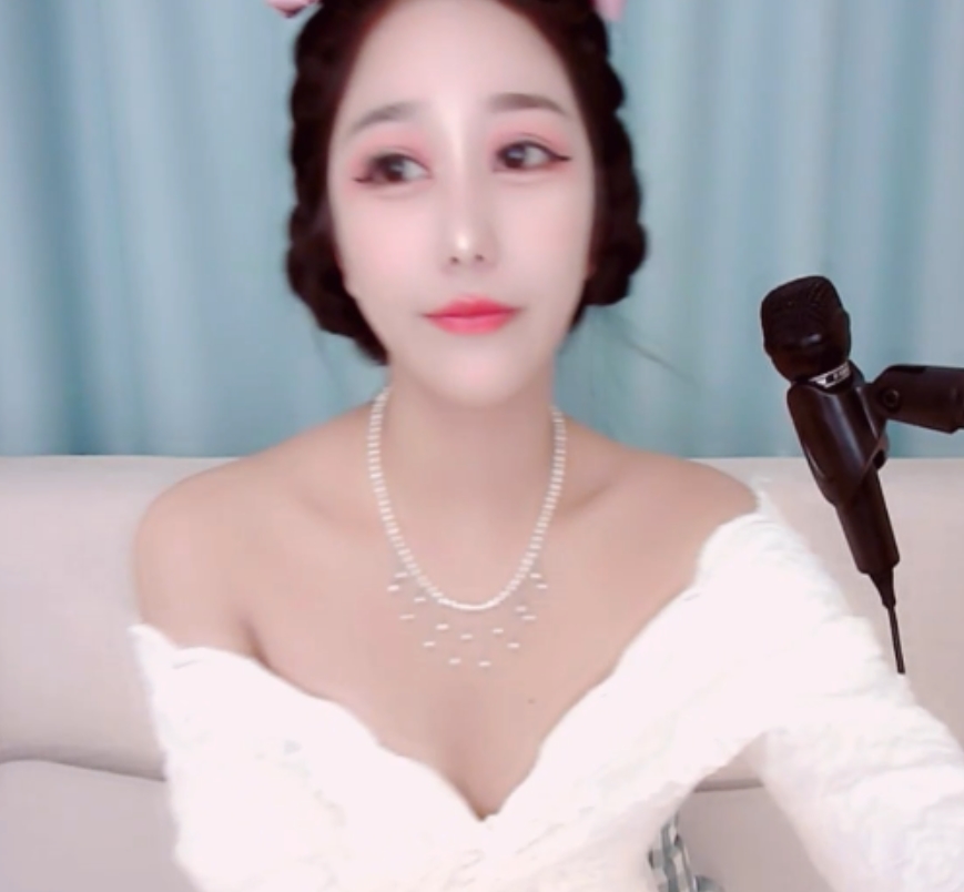 CB站热播《meow7V5.23G》：方丈幽默生活趣事，5.23G视频收藏