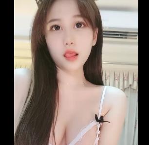 半糖御姐雪雪2V3G精选超级主播