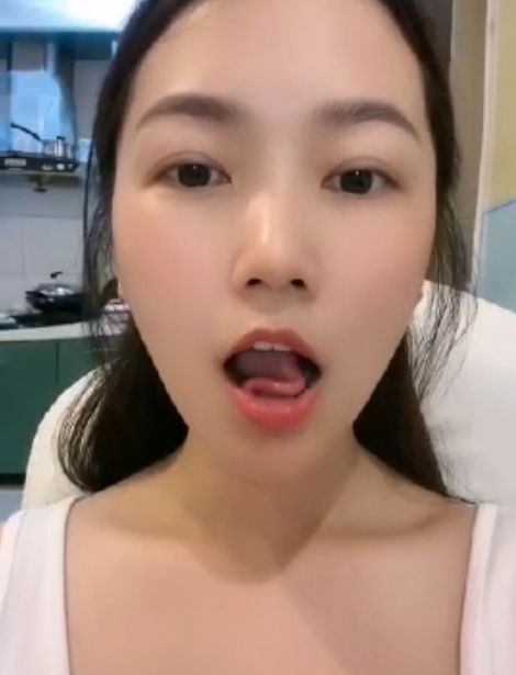 小倩倩呀舌头舞13V+371M百度云资源