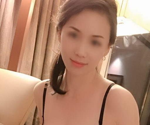 绿帽妻子：米奇宝宝70v52.8g，百度ED2K收藏，微信一对一互动