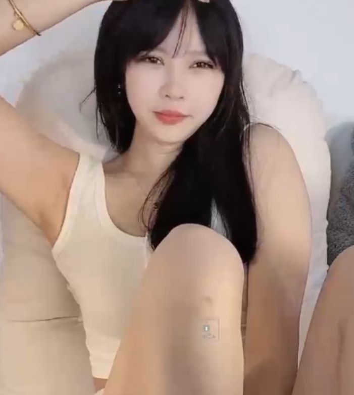 misslee01限时全网独发源码，15部视频5.66GB，多种风格风情，优质享受