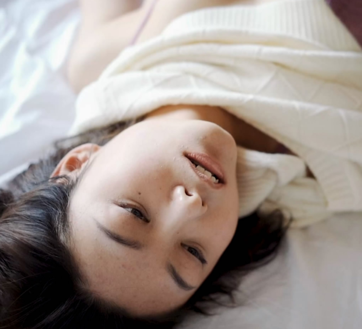 冰恋土豪定制视频，45G+9V尸体美腿欧美系列