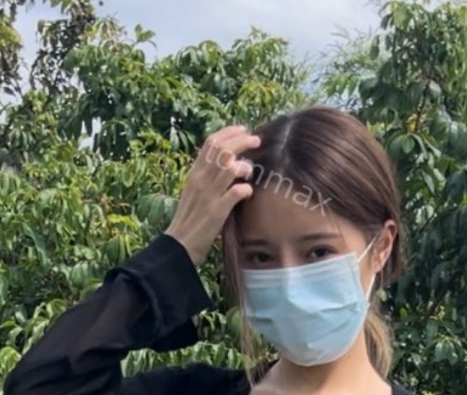 推特热议：美女一枫叶子懵逼大爷，视频228p13v，大小142M