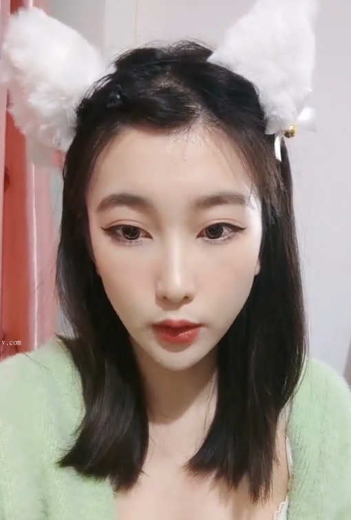 妮儿学姐292v207g合集，收藏百度，单下，十柒学姐，去重截至12.07