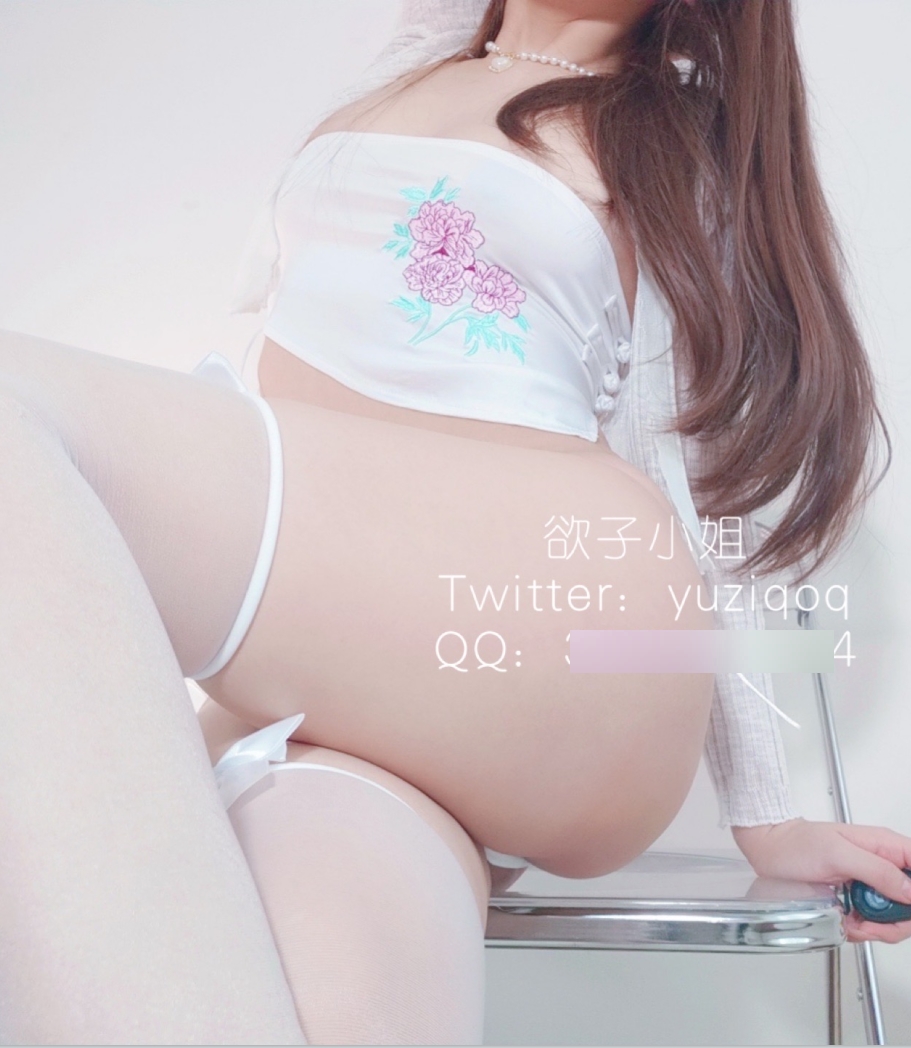 含了ED2K链接，方便粉丝们随时随地观看。总时长达125.5g，内容丰富多样，绝对是值得一收藏的网络瑰宝。如果你也是小蔡头喵喵喵的粉丝，那么这部合集绝对不容错过！