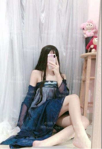 攀升，小清殿下已成为虎牙平台上的一颗新星，备受瞩目。如果你也是她的粉丝，不要错过这份9.5G的最新作品合集，让你更深入地了解这位优质浮力姬，新晋女神小清殿下的魅力所在！