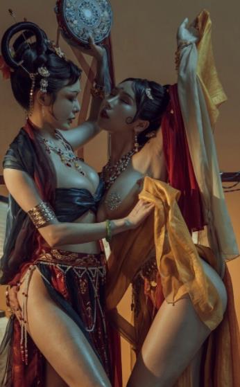 斗鱼超人气美女模特主播COS网红浮力姬大球女神秋和柯基最新散播合集73V38G