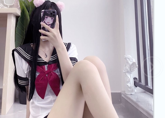 兔兔酱作品小合集：青春靓丽的优质网红，温柔易推倒的大长腿小姐姐，珍贵视频照片共享！