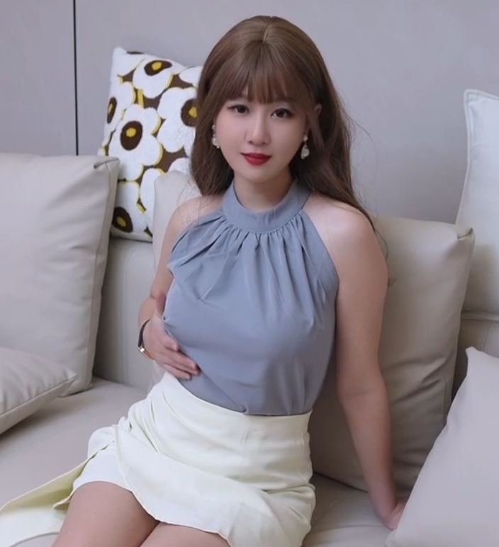 李寻欢2代：探花传媒合集，40.2g视频收藏，办公室恋情女主师师，老王兼职