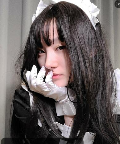 重磅9月无水福利bratsuyeon露脸[13V2.3G]，自拍作品棒棒糖学堂画面露脸图集