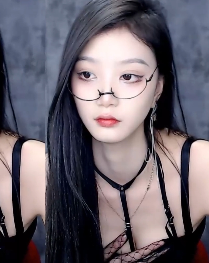 虎牙付费群热舞CC耶耶最新合集53V5.28G，定制精彩表演