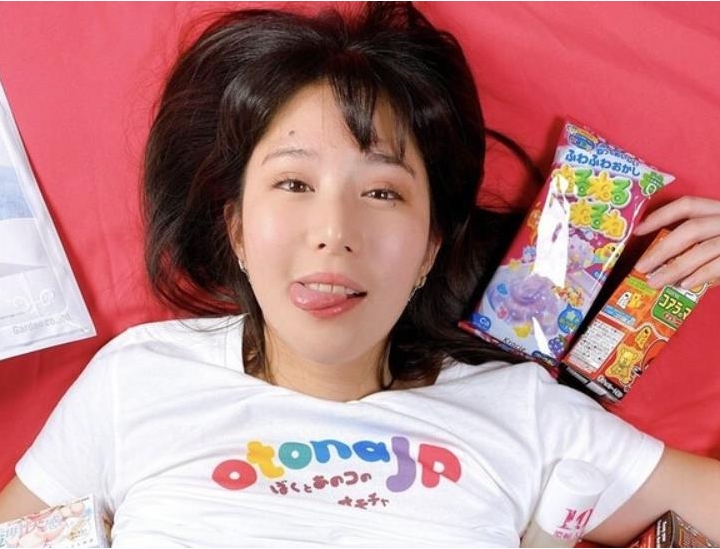 某推超高人气经典日系软萌美女宅男女神日本网红浮力姬（Obokozu）最新东西方大战付费作品合集_112V33.8G