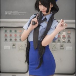 二次元模特Momoko葵葵性感合集1VXXG，下水魅力