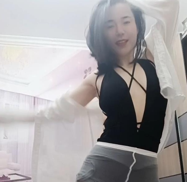 快手高端绝美妻子浪姐定制合集1V1G，尺度适中