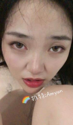 超人气某推高颜值情侣档AmYun最新噼里啦合集1V1.38G，稀缺资源