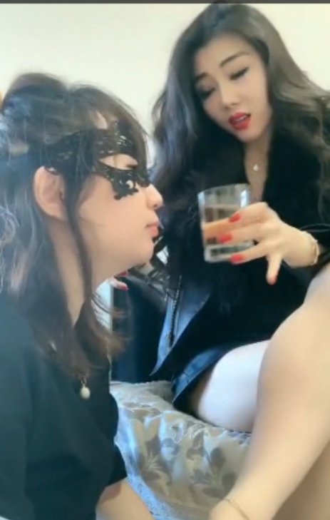 套路直播9月合集100部25G超润