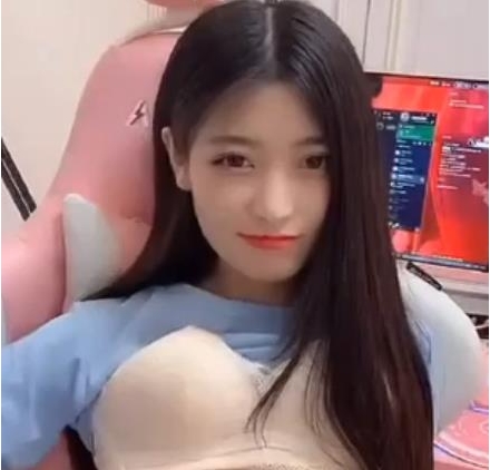 抖音夜微月爆舞合集80部60G火辣绝了