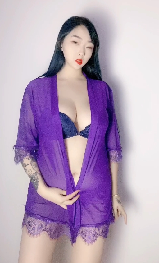 快手欣妹妹私密热舞合集88部52G蜜桃晃眼