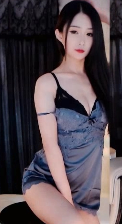 嘉映小5热舞合集10v虎牙4.41G丰满