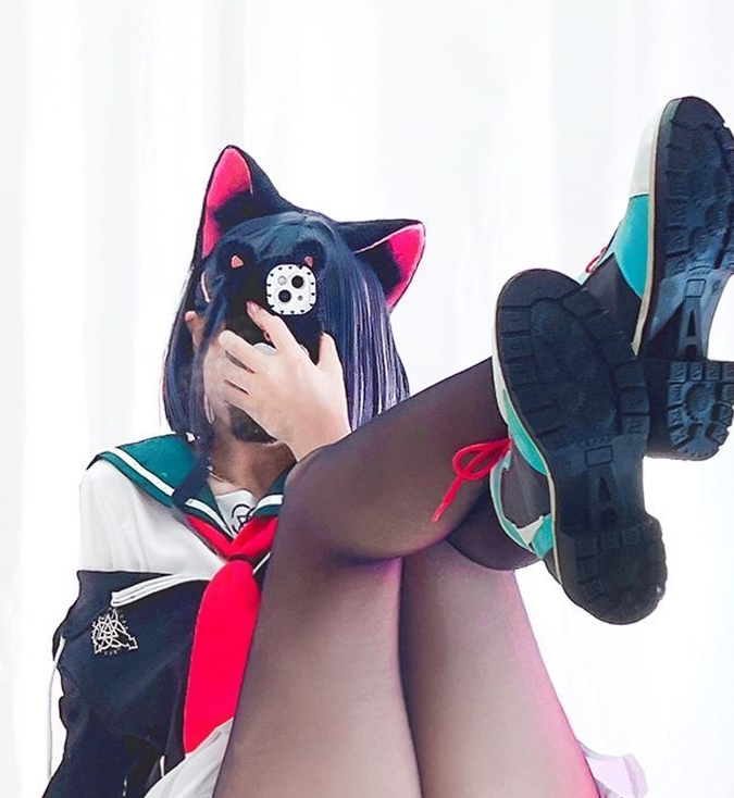 推特Ayame优质福利合集32V细腰1.95G