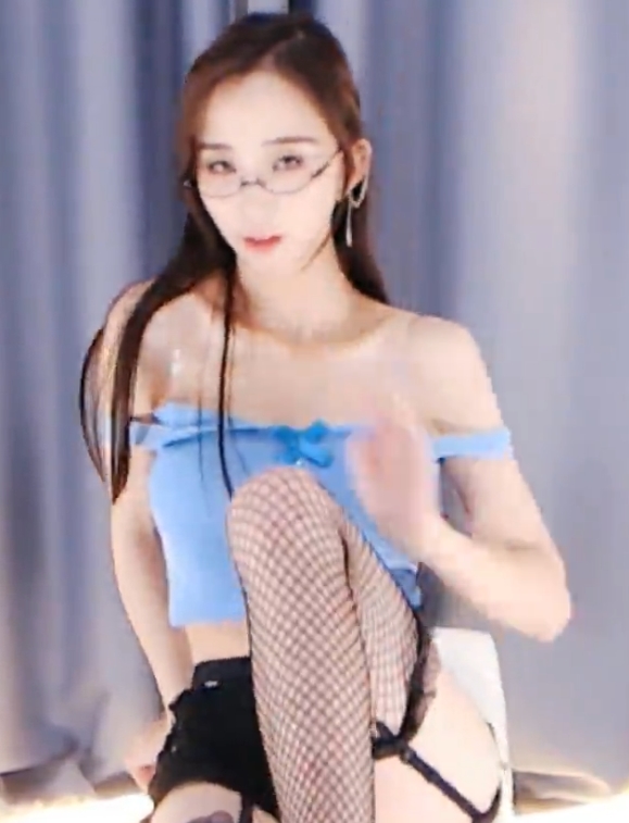 劲舞内部何菱小熙米辰辰芊斗鱼160V14G珍藏版