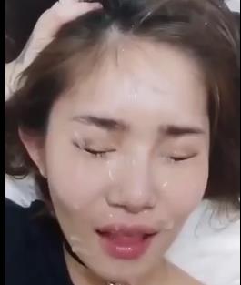 福利姬用嘴吃鸡露脸自拍合集55V2.6G