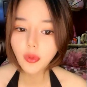 百度云美七吊钟奶视频合集92部62.3G，G罩杯沉甸甸